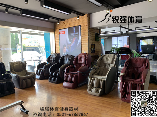 江南体育官方网站体育旗舰店内的按摩椅