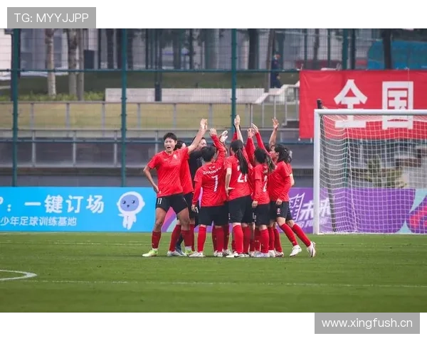 足球新赛季各队阵容调整与竞争力分析