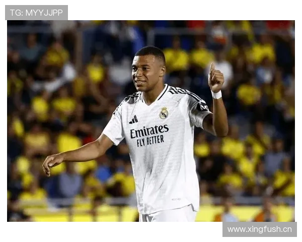 姆巴佩与历史顶级边锋对比：是否已进入历史级行列