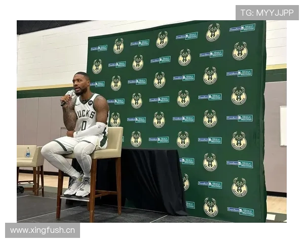 利拉德休赛期天天凌晨四点打卡训练馆，家里车库改成了夜店风录音棚