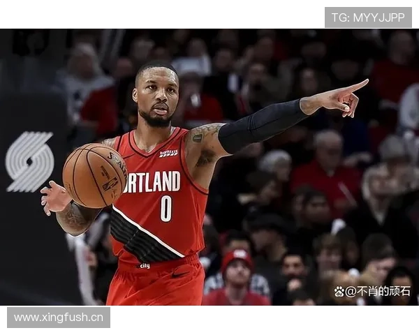 利拉德关键挡拆拉开空间 提升球队季后赛得分效率